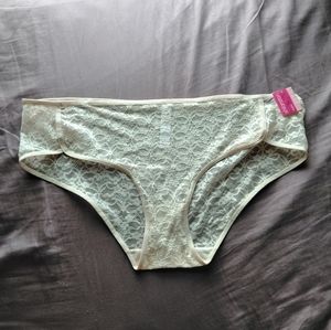 NWT Xhilaration Hipster Large